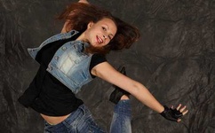 冯提莫吃精门事件视频